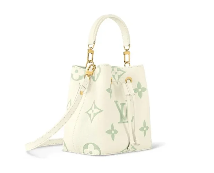 LOUIS VUITTON NéoNoé BB Bucket Bag