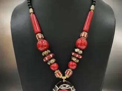 RED ACRYLIC BEAD NECKLACE : Must Add in your style