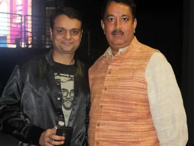 Sarvesh Kumar Dharayan with Indian Singer and Actor Devang Patel